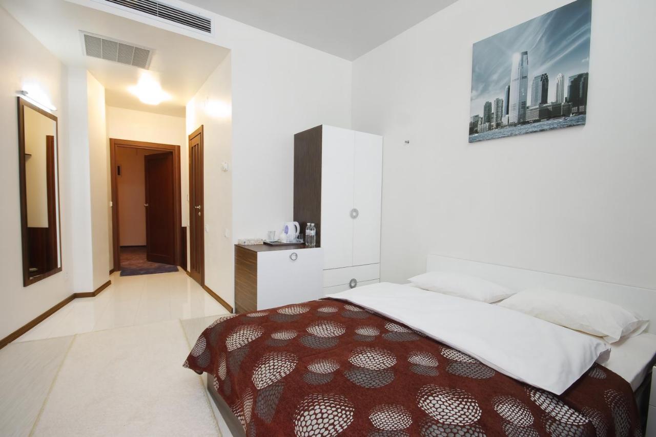 Skytech Most City Hotel 19 Floor Panoramic View Dnipro Exterior photo