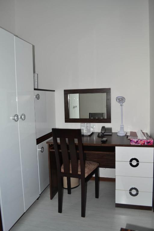 Skytech Most City Hotel 19 Floor Panoramic View Dnipro Room photo